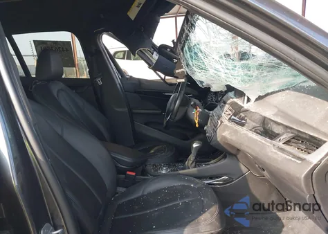 2016 BMW X1 xDrive28I из США, поврежденный, VIN WBXHT3C31GP885380